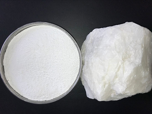 1532485215196468.jpg 超細(xì)硅微粉2.jpg